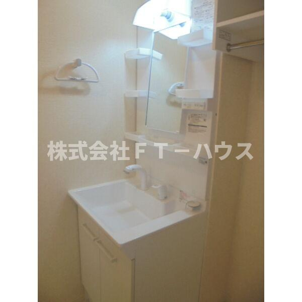 ヴェルデ塩焼 の独立洗面台