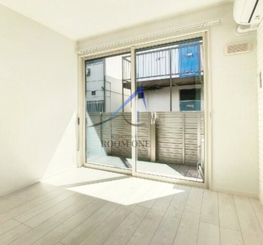ｃｈａｒｍｅの居間・リビング|洋室のお部屋です。