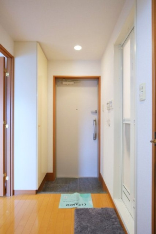 スカイコート東陽町EASTの玄関