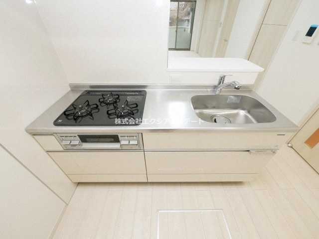 アーサー住之江のキッチン