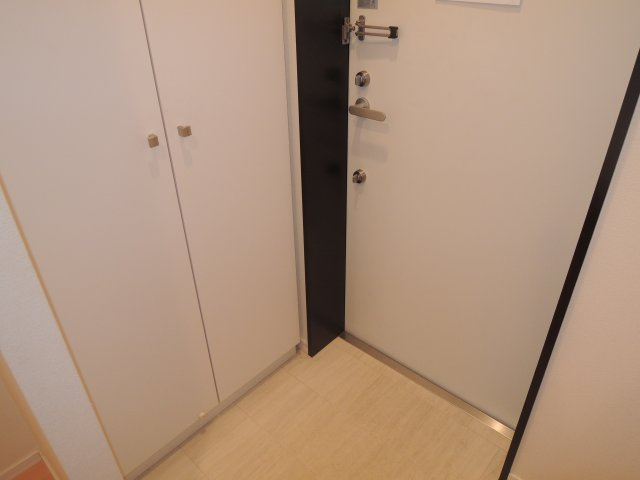 【玄関】 | イデアルアパートメント北沢