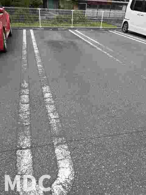 イリーデの駐車場