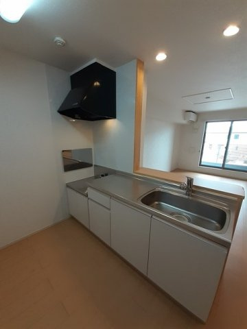 プリムローズＫ　　刈谷市近郊の賃貸はクラスホーム刈谷店のキッチン|きれいなキッチンです