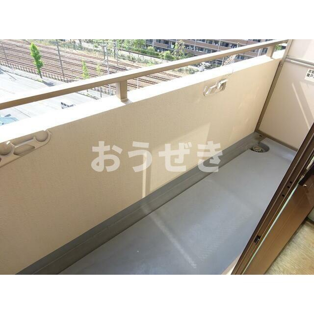 ロワレール横浜西壱番館のバルコニー