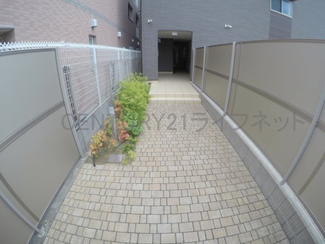 【エントランス】 | グランフェニックス