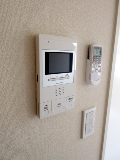 Hebel Maison Sendagiのセキュリティ|オートロック連動モニター付きインターホン