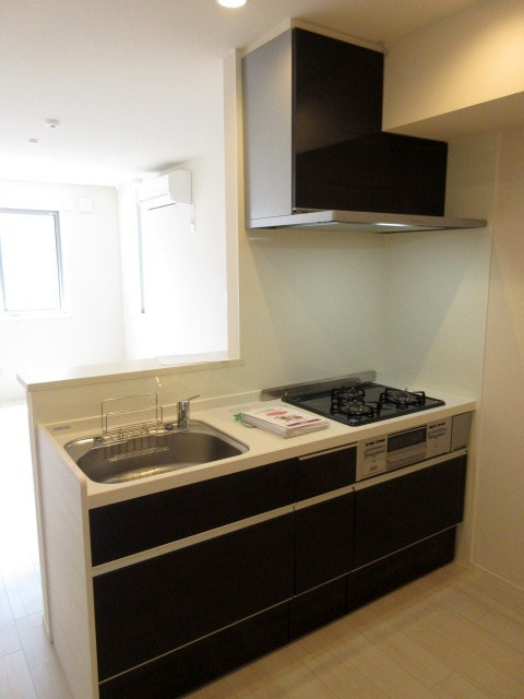 Hebel Maison Sendagiのキッチン|開放的なカウンターキッチン