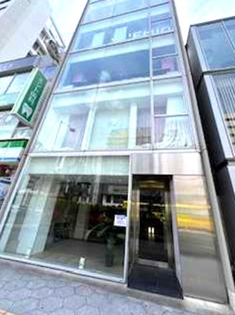クアドラ北堀江