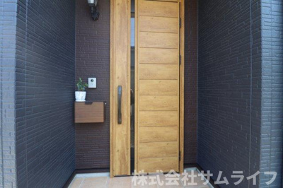 【玄関】 | 長尾4LDK戸建