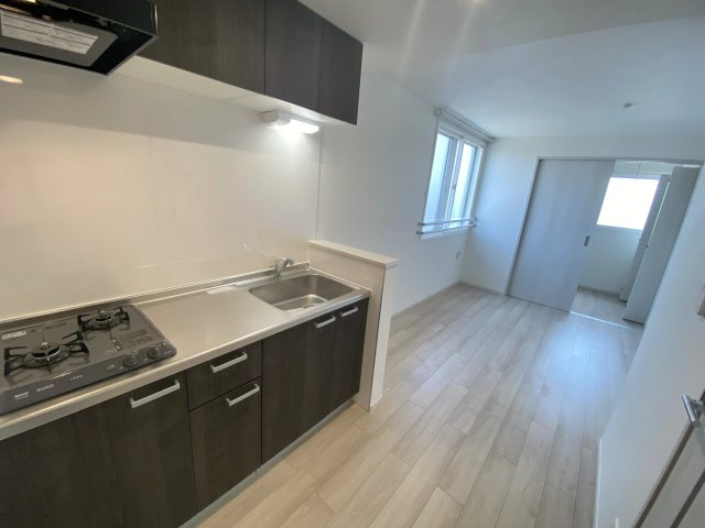 KEIAI RESIDENCE 西大宮Ⅱのキッチン