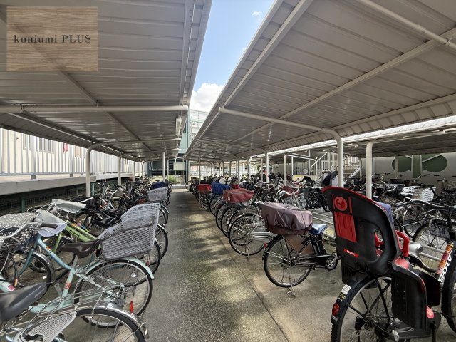 守口ハイライフB棟の駐輪場