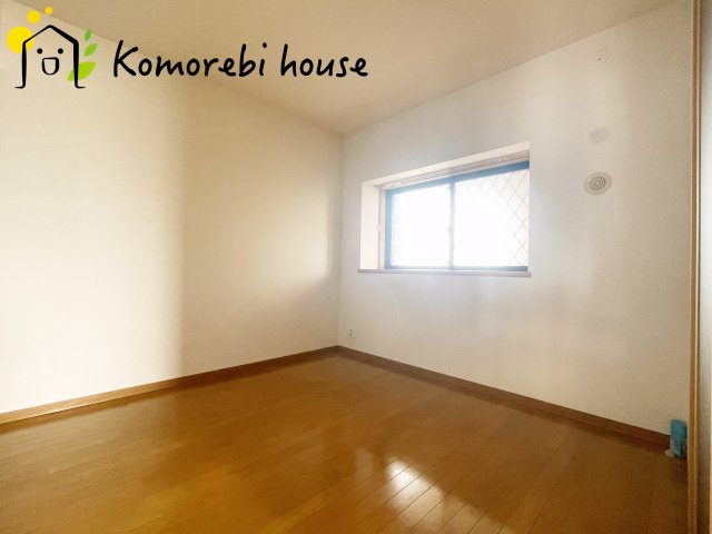 グリーンミユキ吉野町の洋室|使い勝手のいい洋室です