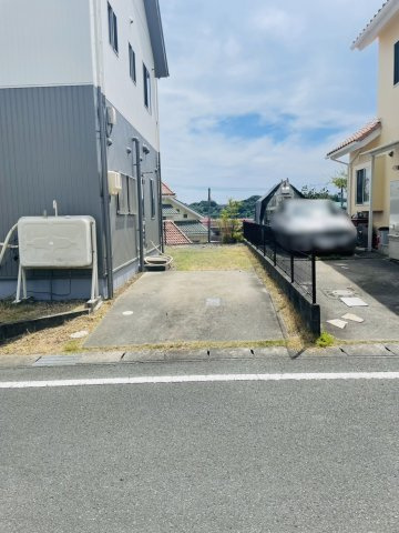 浜名区染地台　中古戸建の駐車場