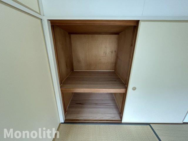 光明台33号棟の収納