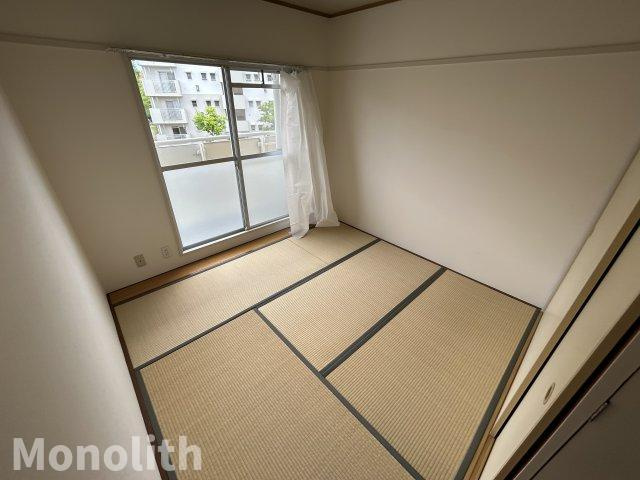 光明台33号棟の和室