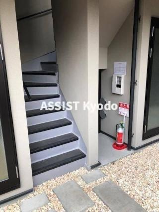 マツバラテラスのエントランス