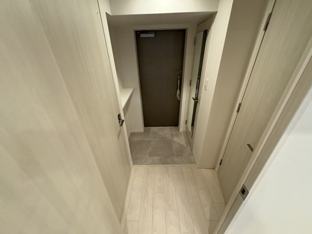 【玄関】 | スプランディッド大阪EAST