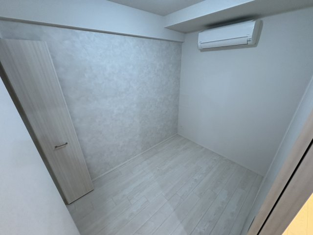 【寝室】 | スプランディッド大阪EAST