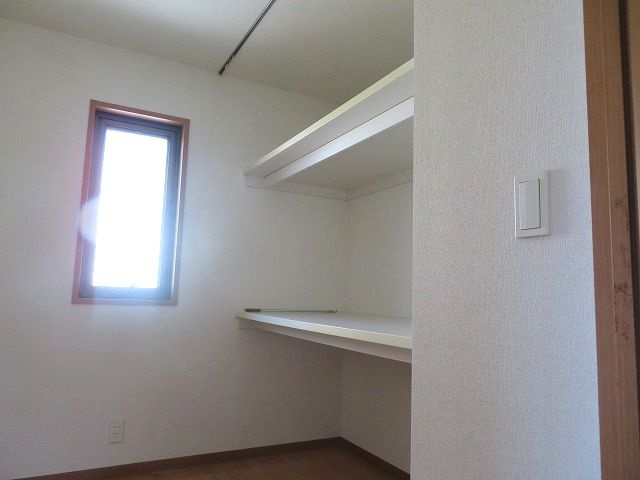 高知市高須一丁目 中古戸建ての収納|3F納戸