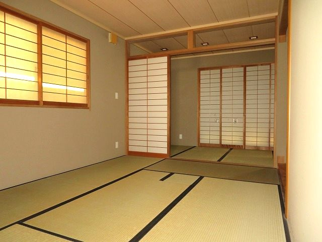 高知市高須一丁目 中古戸建ての和室|1F和室