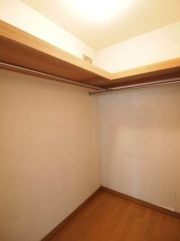 パルコート信濃町の収納|ウォークインクローゼット