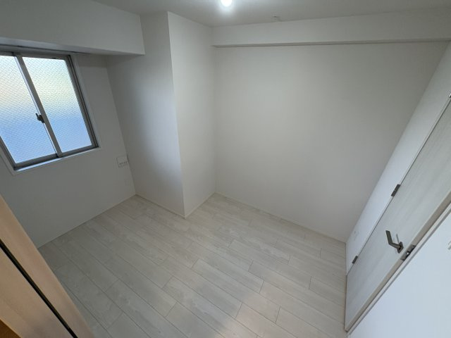 【寝室】 | スプランディッド大阪EAST