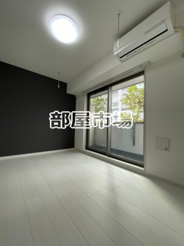 カルム浅草馬道の居間・リビング