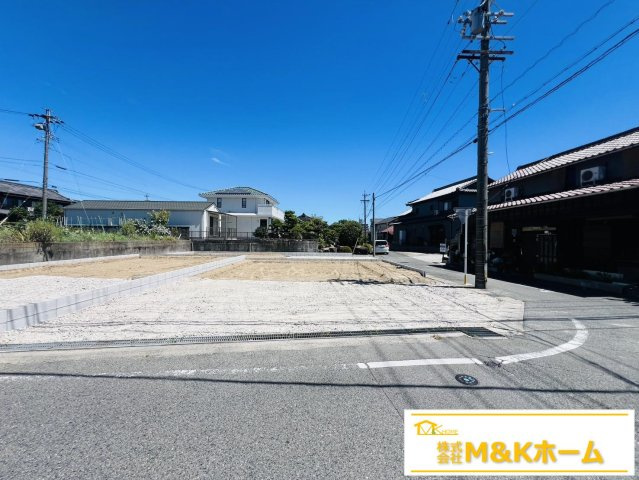 半田市瑞穂町1丁目　全3棟　2号棟
