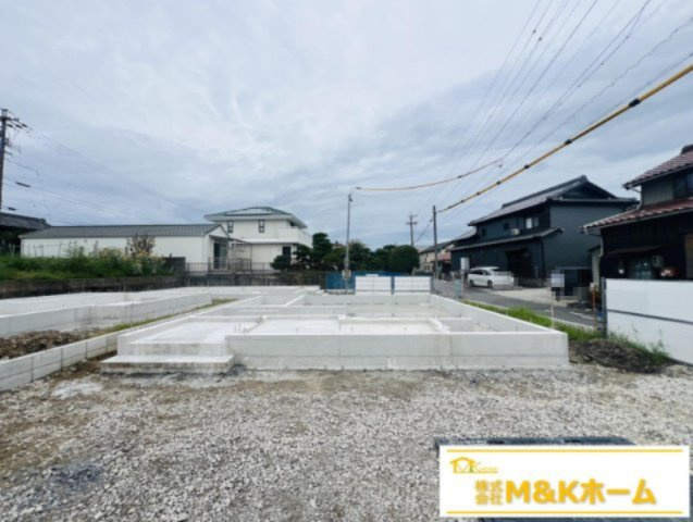 半田市瑞穂町1丁目　全3棟　2号棟