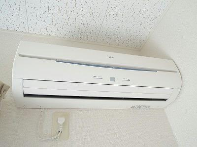 レオパレスＷＩＬＬの設備|エアコン