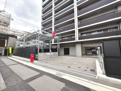【駐車場】 | ポレスター堺 | 【３ＬＤＫの暮らしやすい間取りです】子供部屋や趣味のお部屋も作れますね♪資料請求だけでもお気軽にお問い合わせ下さい！
