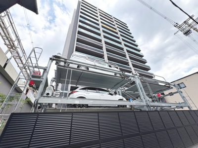 【外観】 | ポレスター堺 | 全居室に収納有りますので、収納場所に困らず綺麗な室内をたもてますね♪