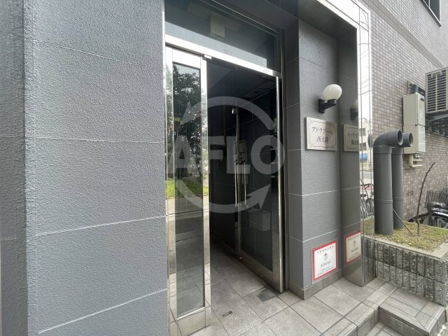 アドラブール西大阪のエントランス|アドラブール西大阪　