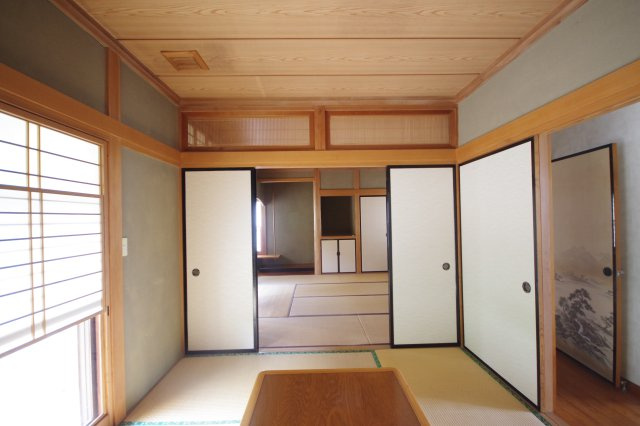 芳賀郡益子町七井　戸建の和室|続き和室になっています
