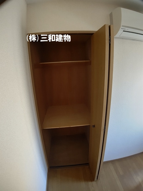 ルーチェ成増の収納