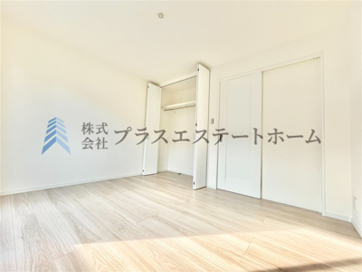 【洋室】 | 須磨区大池町2丁目新築戸建 | シンプルな洋室でお部屋のコーディネートが楽しめます♪お好みのスタイルに彩ってお気に入りの空間に出来ます♪
