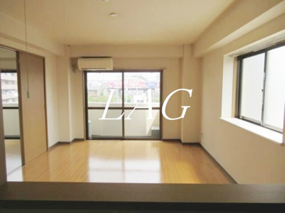 【居間・リビング】 | 蔵屋マンション第一 | 洋室のお部屋です。
