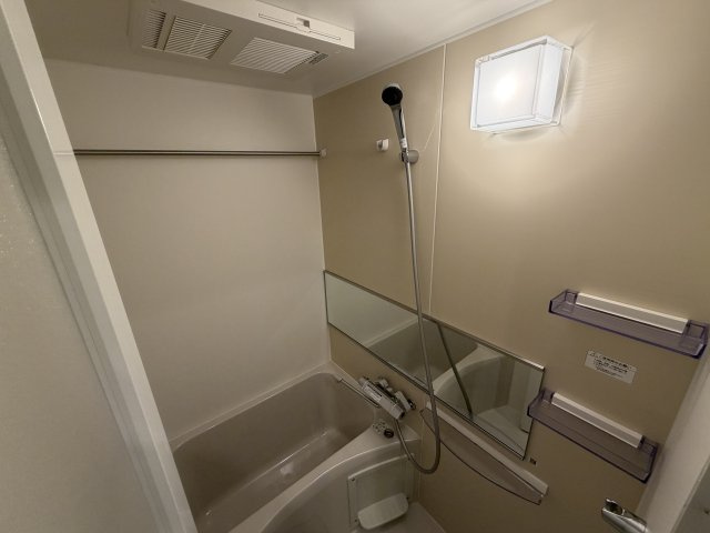 川崎市多摩区登戸の賃貸マンションの浴室