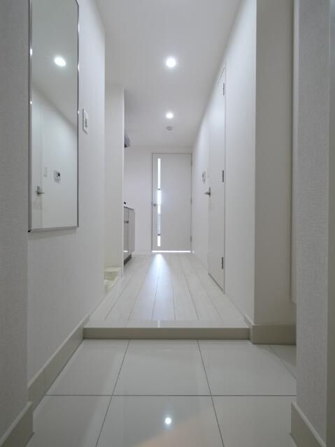 フュージョナル東墨田の玄関