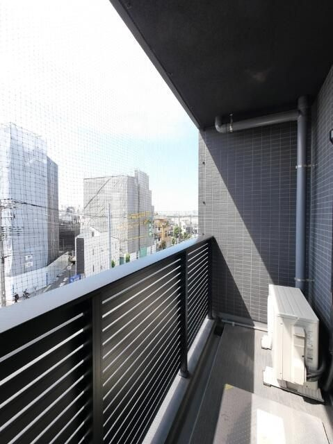 フュージョナル東墨田のバルコニー