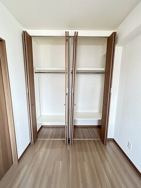 ベルヴィ東園田の収納