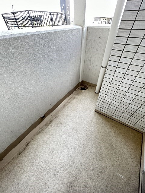 ベルヴィ東園田のバルコニー