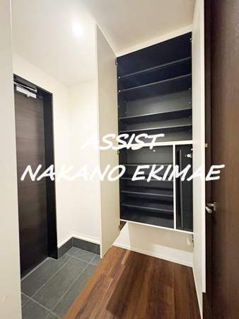 GRAND阿佐谷（グランドアサガヤ）の玄関