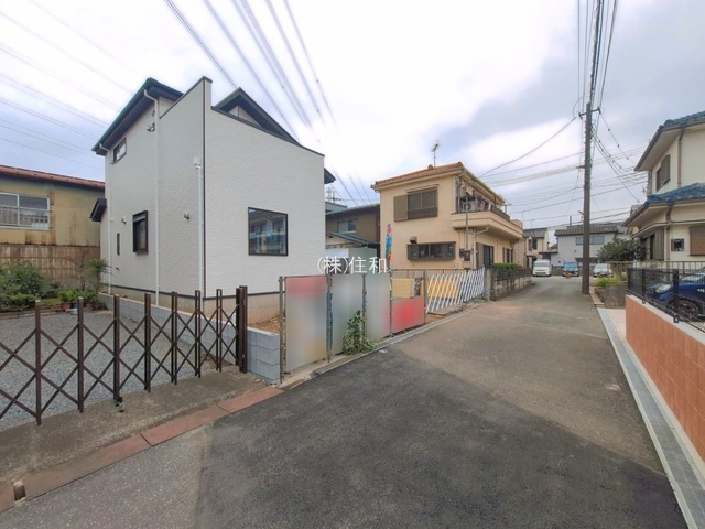 【新築分譲住宅】川越市今成6期の前面道路含む現地写真