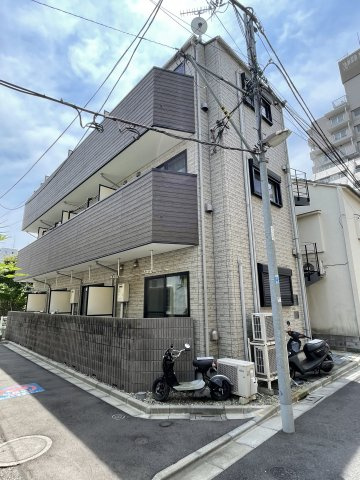 ドミール西尾久の外観