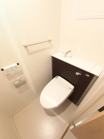 グランドール日暮里のトイレ