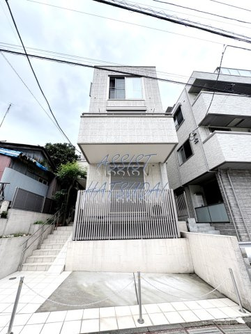 Villa Mergellinaのエントランス