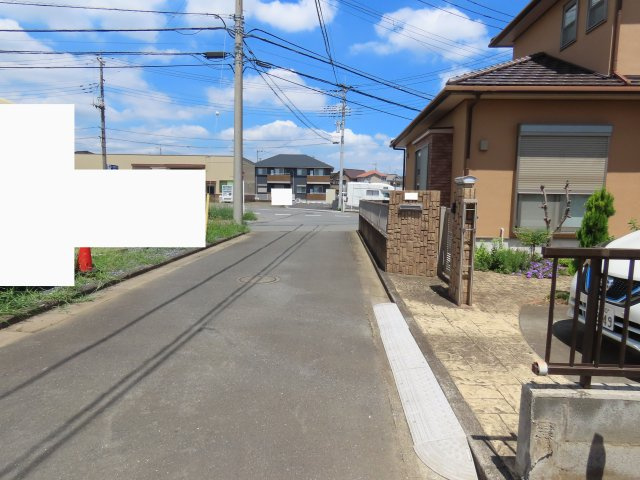 鶴ヶ島市太田ヶ谷売地の前面道路含む現地写真