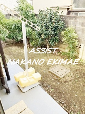レジ東郷のバルコニー