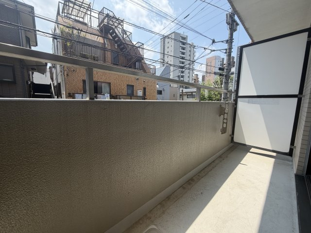【バルコニー】